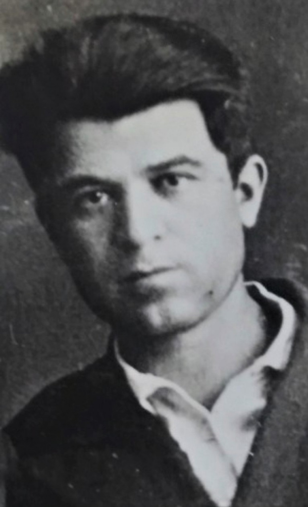Гериев Петр Данилович капитан мед.сл. испр.jpg