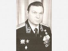 Виктор